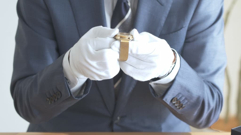 悪質な出張買取にだまされない!片付け中に守るべき確認リストの写真(東京都新宿区)